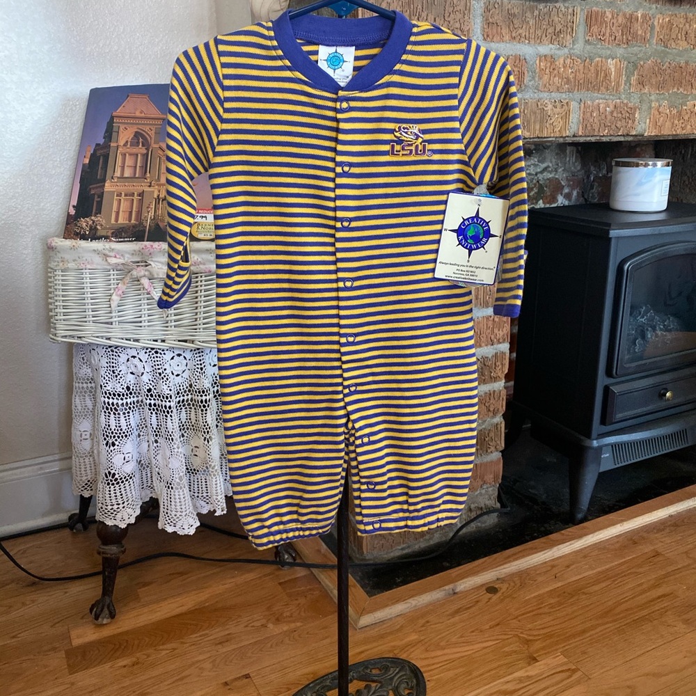 NWT CREATIVE KNITWEAR LSU TIGER INFANT LONGALL  SIZE 0-3 months - Picture 8 of 16